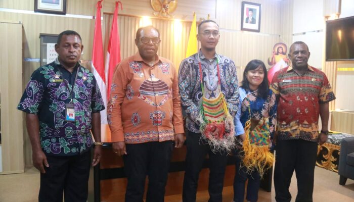 Tuntaskan Pemeriksaan Awal APBD 2025, BPK Gelar Exit Meeting Bersama Bupati Keerom