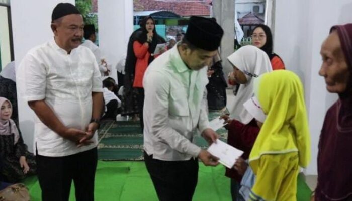 Safari Ramadhan di Masjid Al Hidaya Desa Mayung, Kuwu Sued Apresiasi Sinergi Pemkab dan Desa