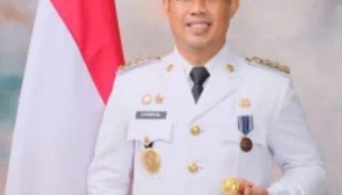 *​Geger OTT KPK di Cilacap: Bupati SAR dan Sejumlah Kepala Dinas Dibawa ke Jakarta*