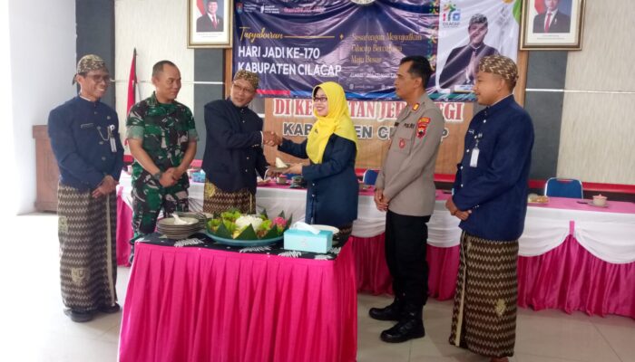 Peringati Hari Jadi Cilacap ke-170, Kecamatan Jeruklegi Gelar Upacara Khidmat dan Tasyakuran