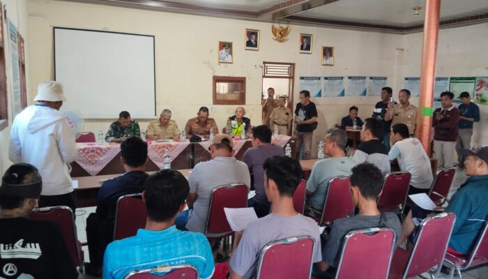Polres Pekalongan Kawal Ketat Audiensi Pemuda Desa Sembungjambu, Pastikan Situasi Aman dan Kondusif