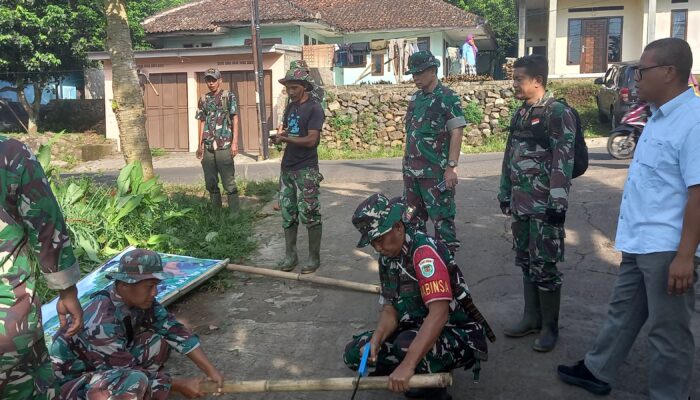 Citarum Harum Sekror 6 Pasang 20 Spanduk, Ajak Warga Foto Pelaku Pembuang Limbah Sembarangan