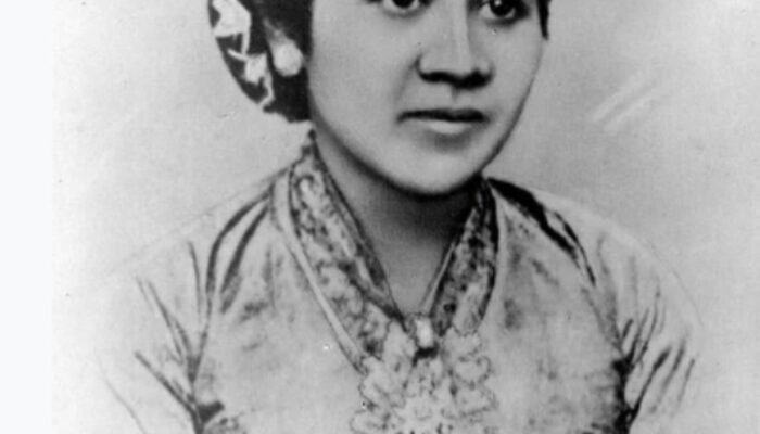 Mengenang R.A. Kartini , *Habis Gelap Terbit lah Terang*