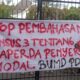 Gerakan Mahasiswa Nasional Indonesia (GMNI) Kabupaten Cianjur menggelar aksi unjuk rasa di Gedung DPRD Kabupaten Cianjur