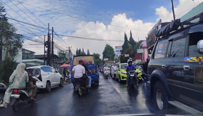 Arus Lalu Lintas Terganggu, Aktivitas Perusahaan Makanan Maranggi Picu Kemacetan Harian
