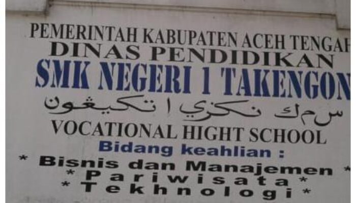 Prof. Dr. Sutan Nasomal: BOS Sudah Tanggung Biaya Anak Diberbagai Tingkatan Sekolah Iyuran Pungli Harus Di proses Hukum Pecat Kepsek Tsb!!