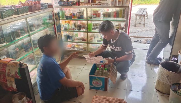 Polresta Cirebon Sita 237 Botol Miras Hasil Razia Pekat