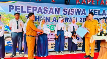 Penuh Haru dan Prestasi, SMPN 2 Kapetakan Gelar Pelepasan Siswa Kelas IX Tahun Ajaran 2025/2026