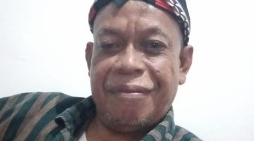 Kaki Slamet Nang Nyagong Ngisor Rembulan, Gusti Alloh Maha Esa”