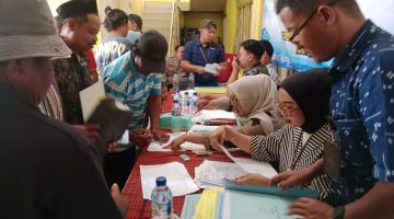 Masyarakat Desa Grogol Kecamatan Kapetakan Kab. Cirebon Apresiasi Program PTSL
