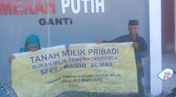 KUASA HUKUM MAMIK KARTE BANTAH TENTANG PERNYATAAN KADES GANTI MENGENAI LOKASI KAMU