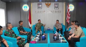 Kapolres Cirebon Kota dan Dan Lanal Perkuat Soliditas TNI-Polri di Cirebon