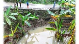 ALAN AMBLAS Pada Ruas Jalan Jambu – Gobang Sta. 5+600 Desa Leuwibatu Kecamatan Rumpin Sudah Tertangani Oleh UPTD IJJ Kelas A Wilayah V (Leuwiliang).